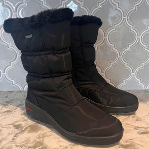 Pajar Canada winter boots snowcap faux leather winter boots size 9 winter boots